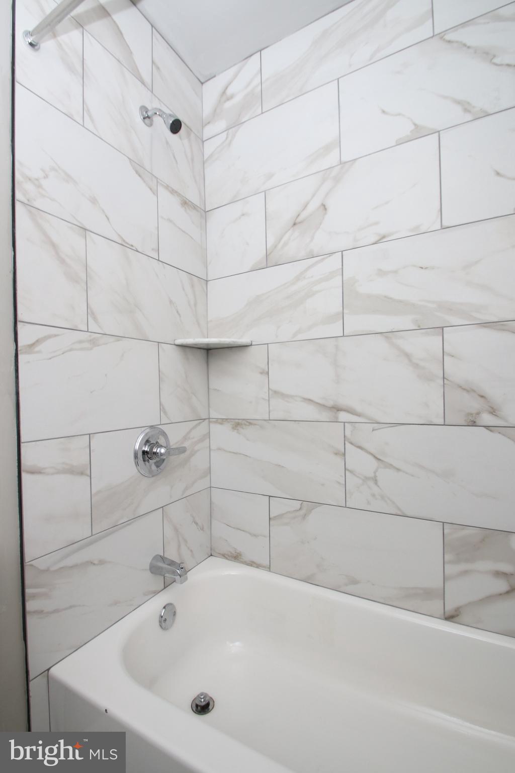 5136 WALNUT ST #UNIT 2