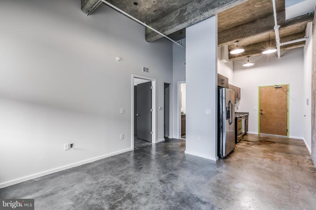 4800 BROWN ST #UNIT 404