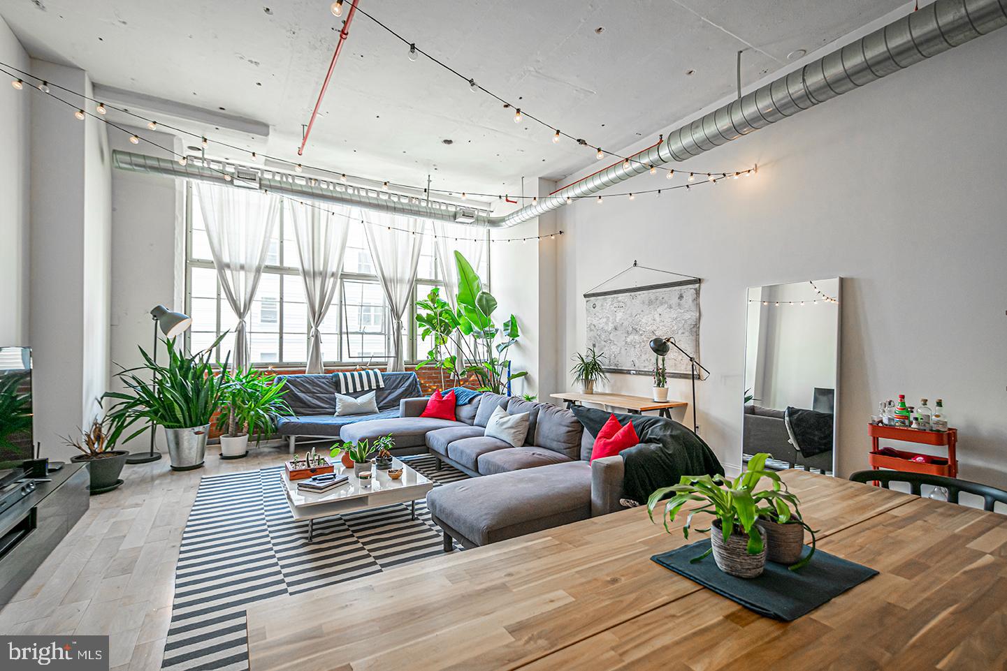 720 N 5TH ST #UNIT 210