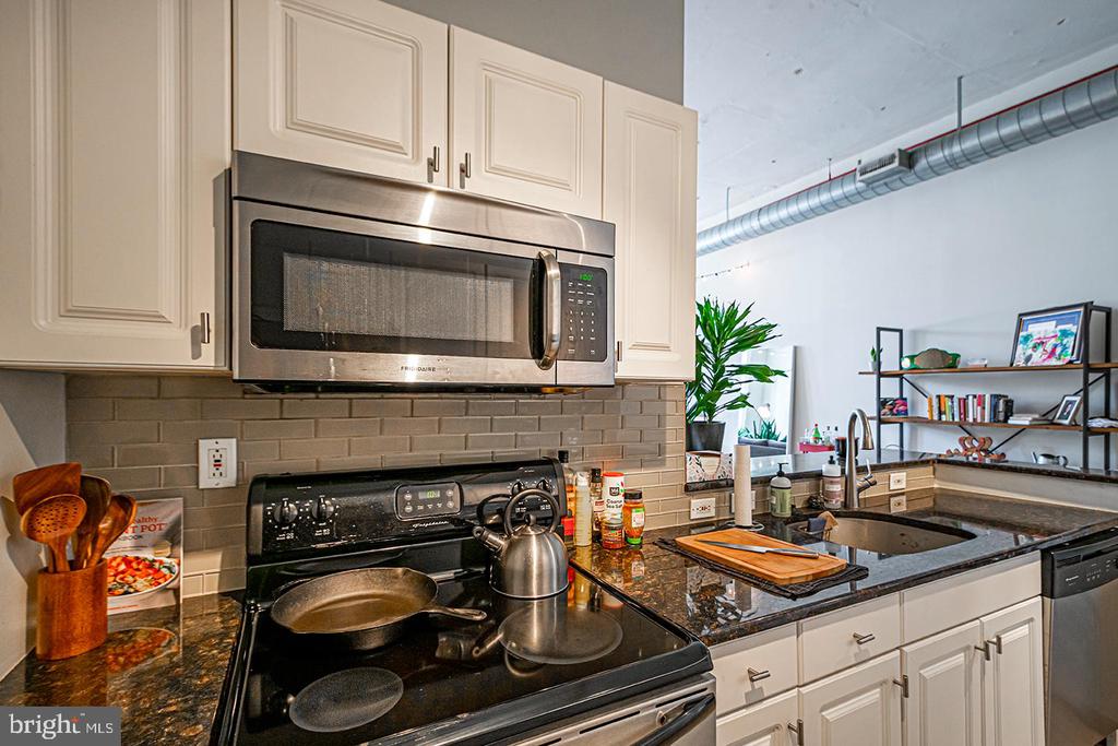 720 N 5TH ST #UNIT 210