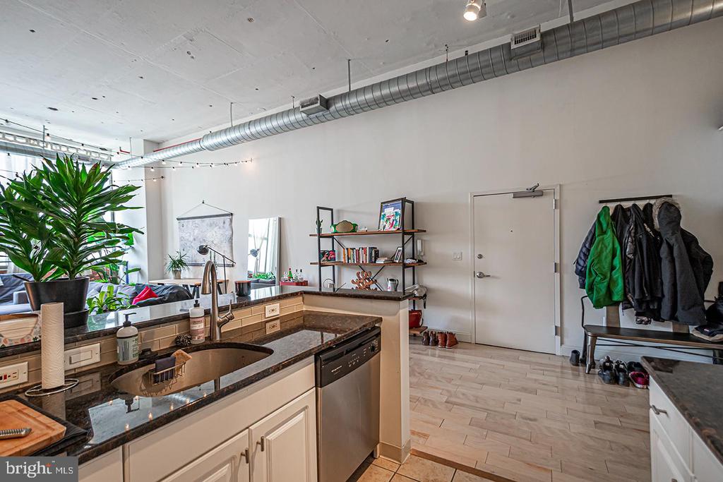 720 N 5TH ST #UNIT 210