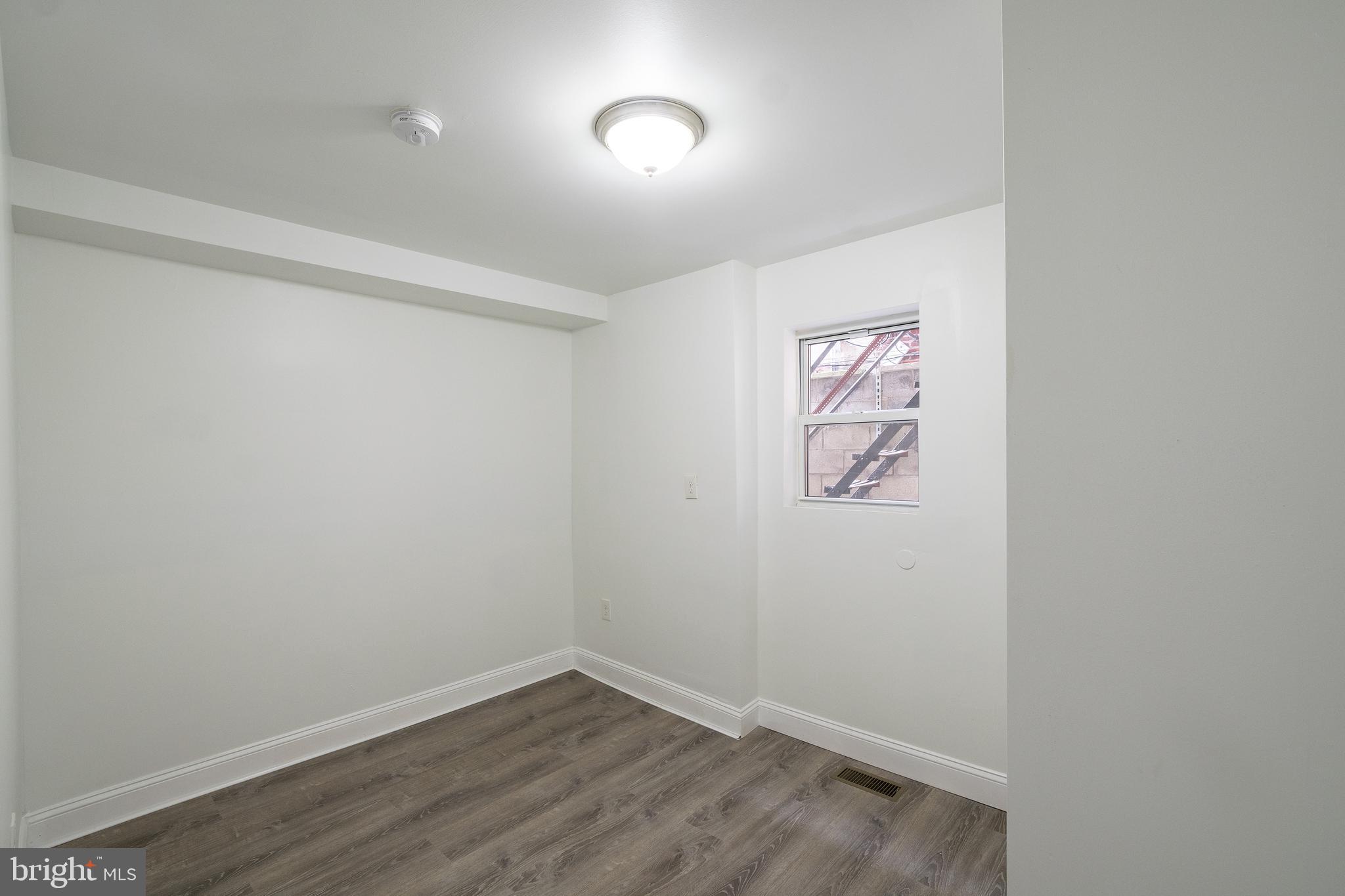 1726 PINE ST #UNIT 1R