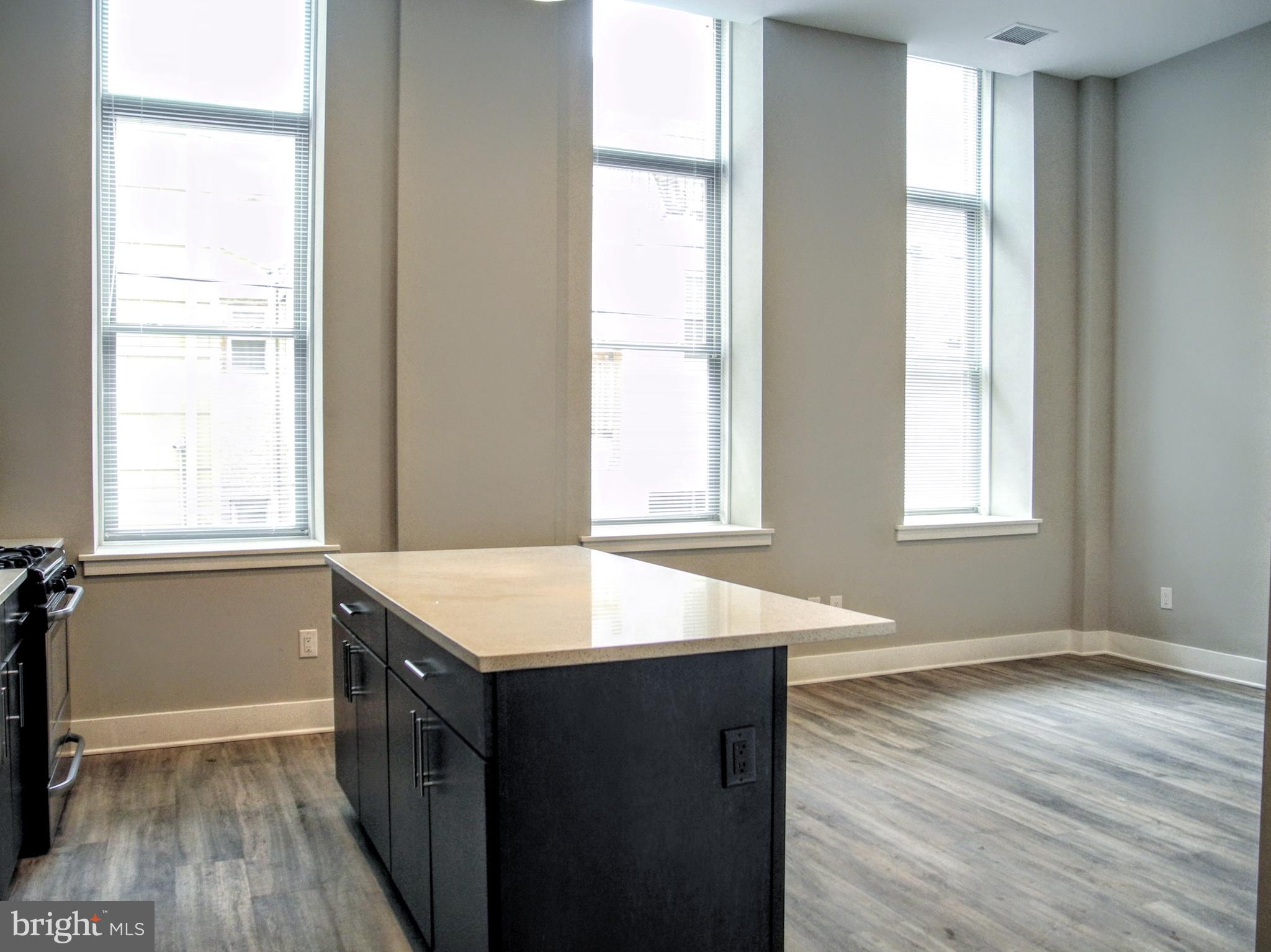 1607 CATHARINE ST #1C