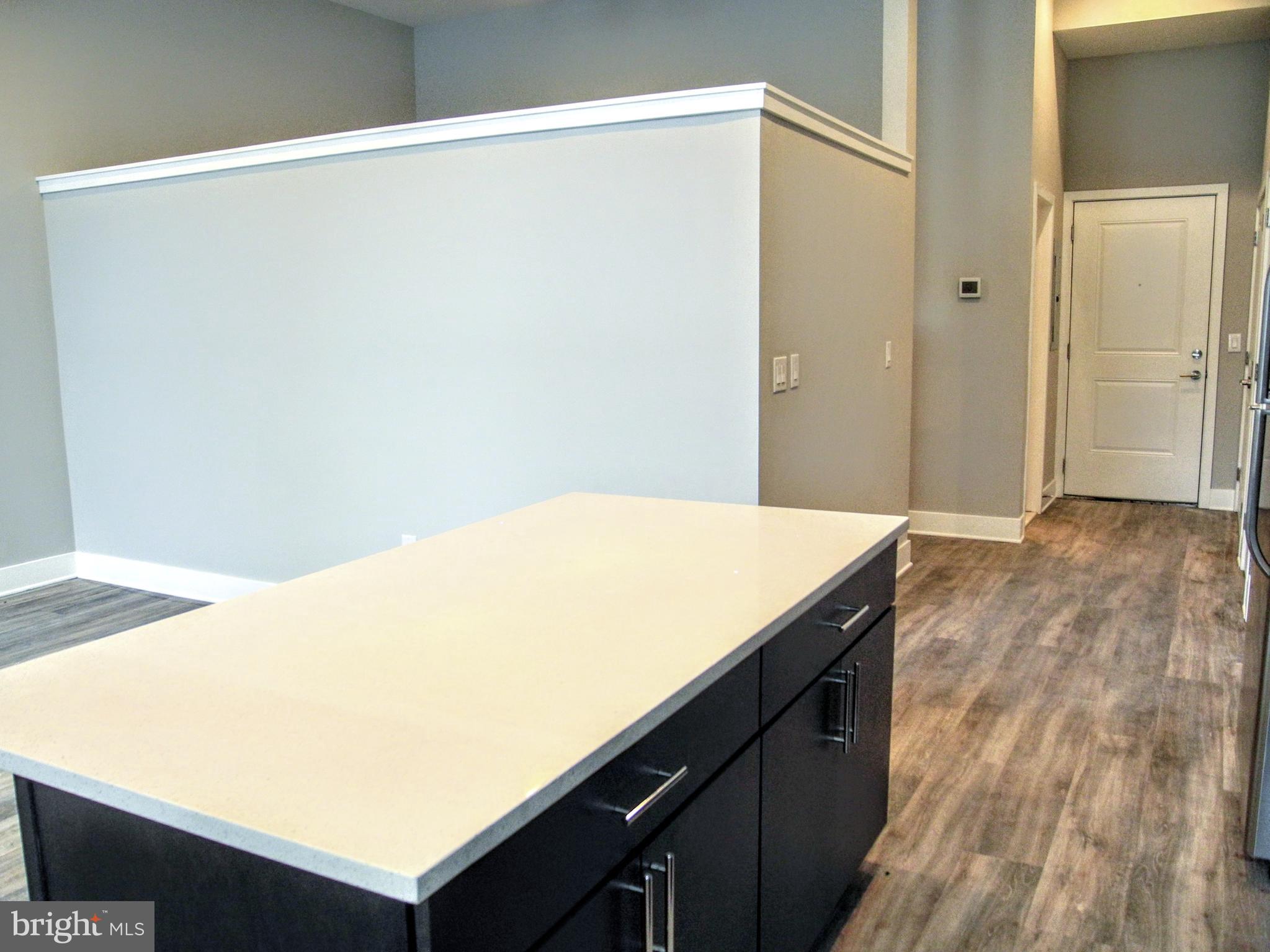 1607 CATHARINE ST #1C