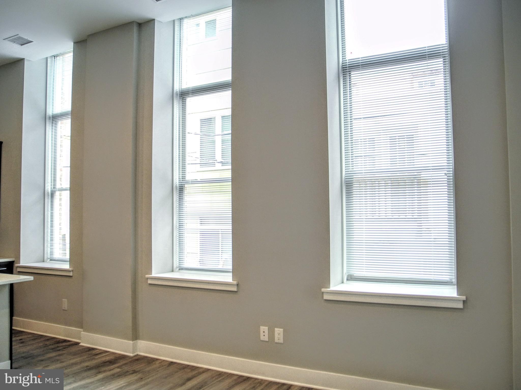 1607 CATHARINE ST #1C