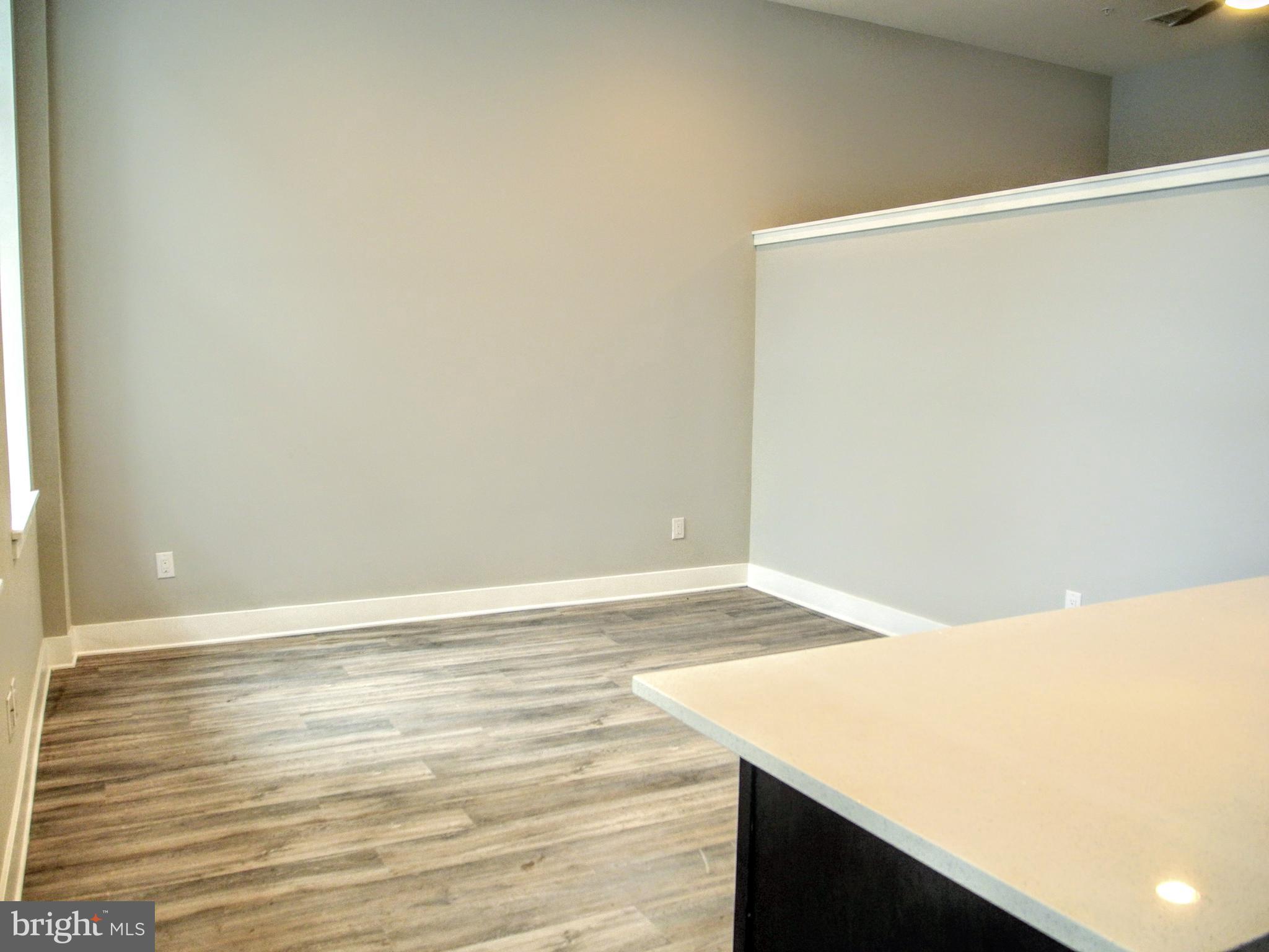 1607 CATHARINE ST #1C