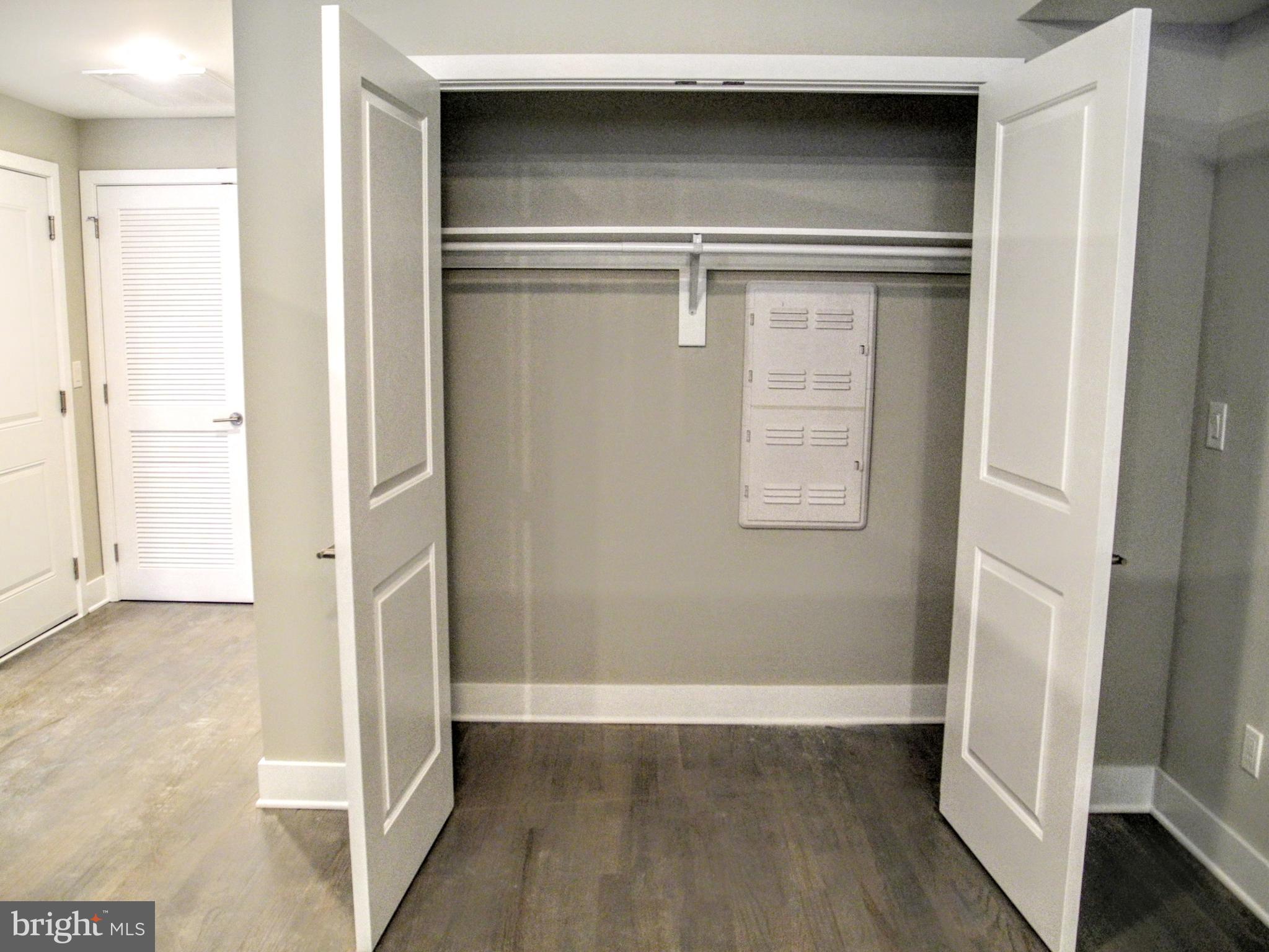 1607 CATHARINE ST #1C