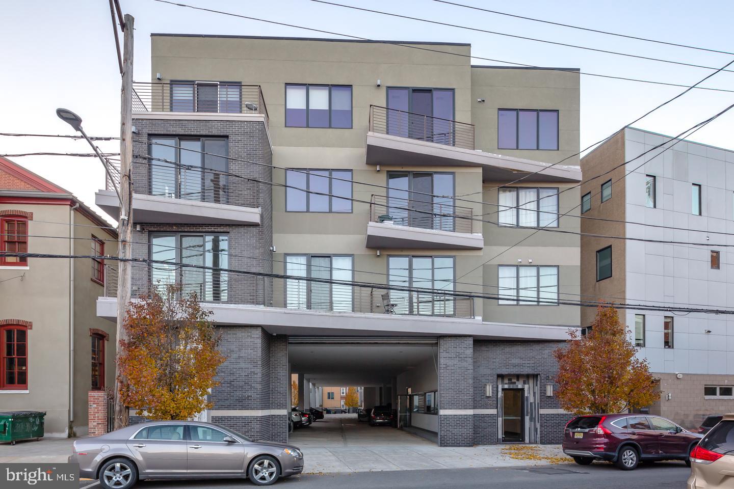 820 N 3RD ST #UNIT 401