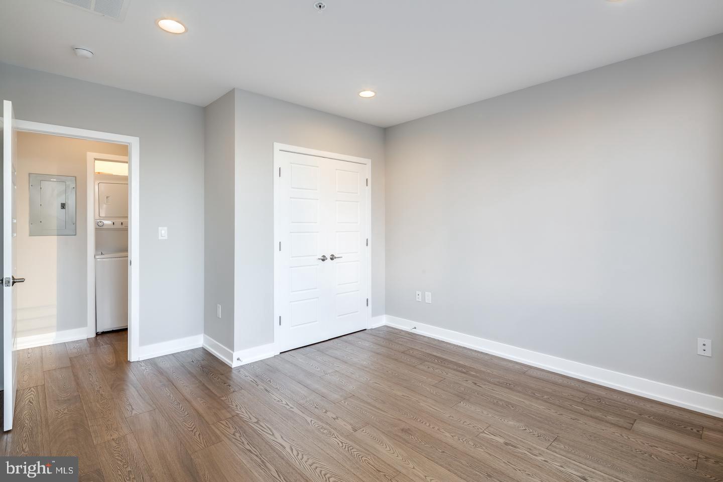 820 N 3RD ST #UNIT 401