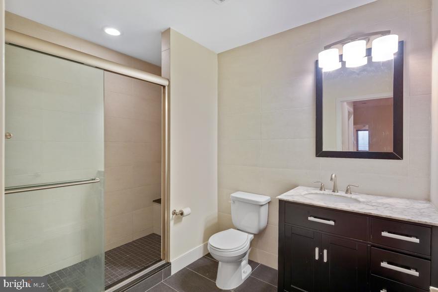 1305 LOCUST ST #UNIT 4C