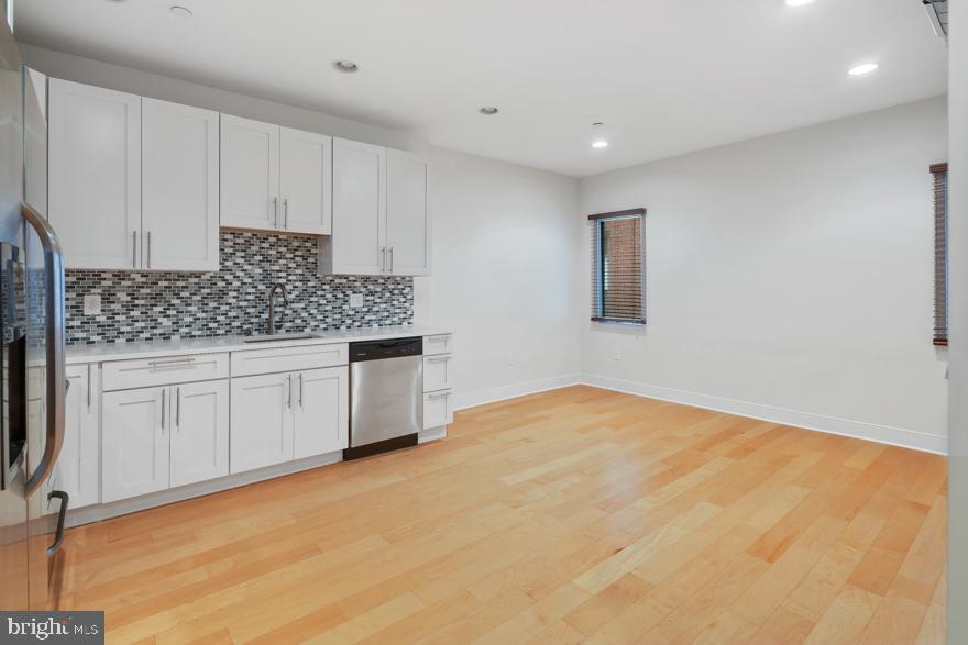 1305 LOCUST ST #UNIT 4C
