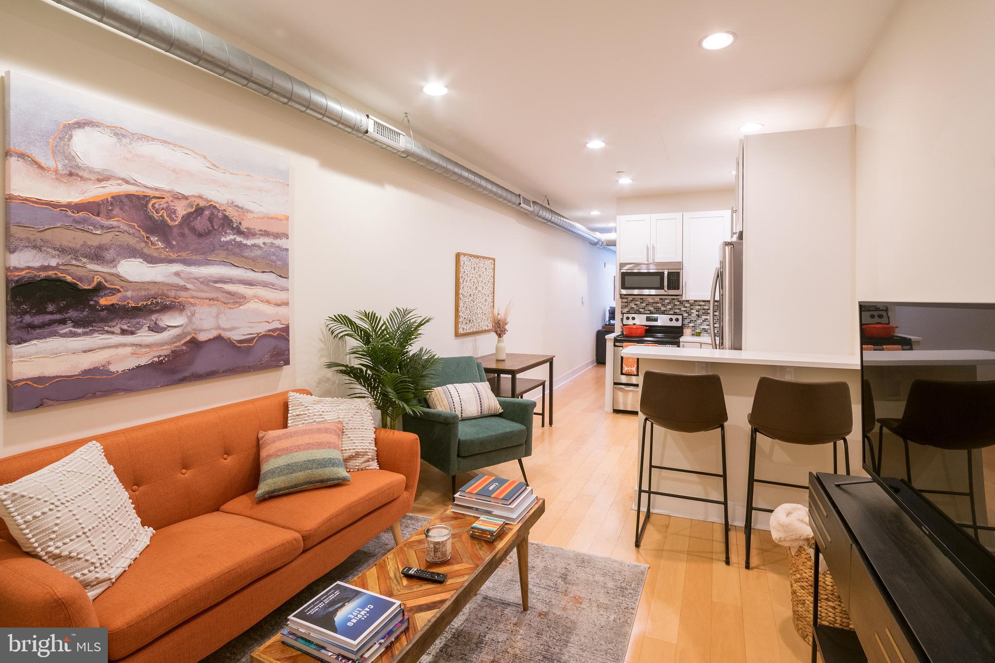 1305 LOCUST ST #UNIT 4A