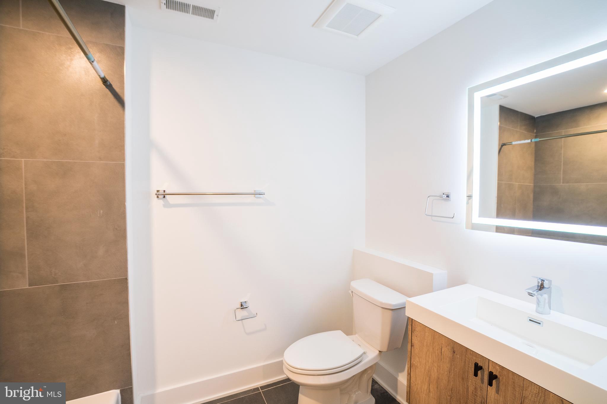 1324 FRANKFORD AVE #UNIT 205