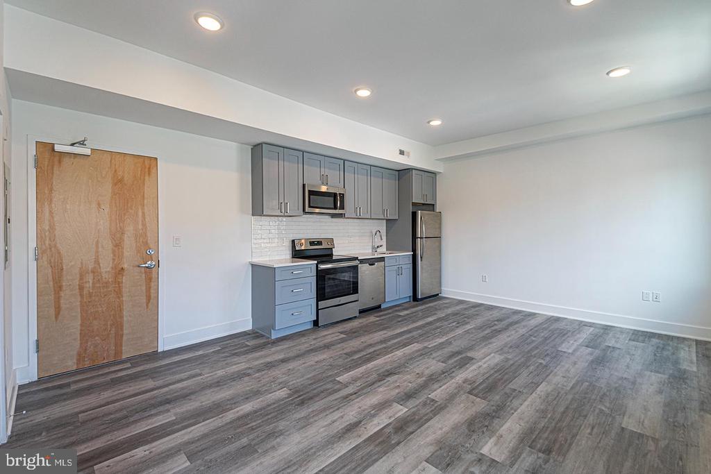 1524 SOUTH ST #UNIT 613