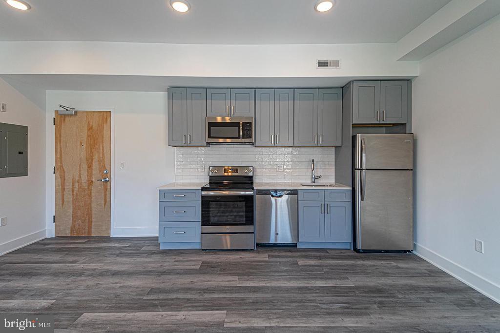 1524 SOUTH ST #UNIT 613