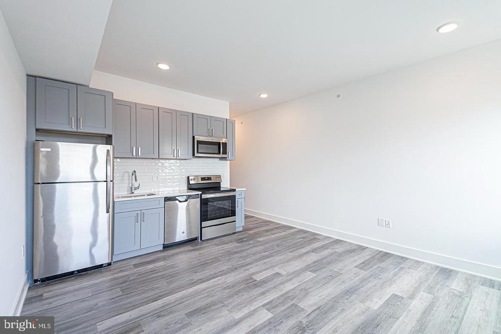 1524 SOUTH ST #UNIT 302