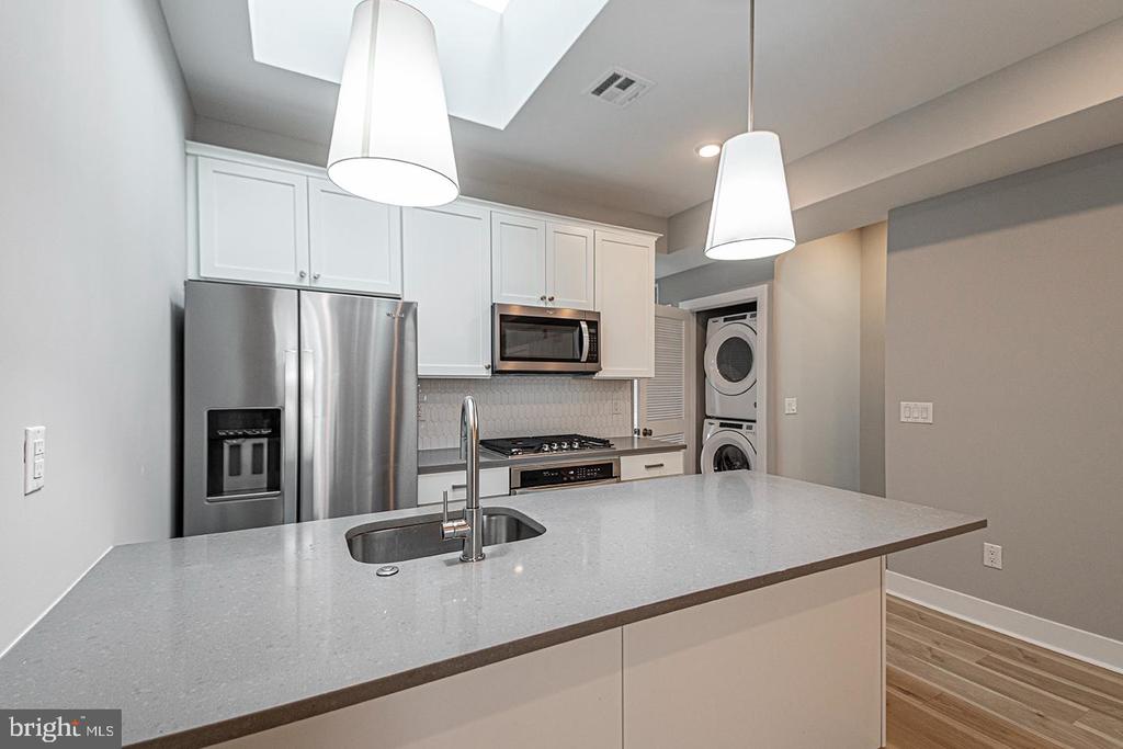 715 S 51ST ST #UNIT 3
