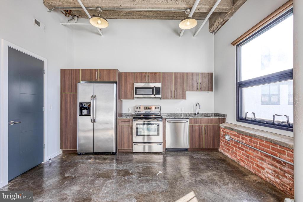 4800 BROWN ST #UNIT 307
