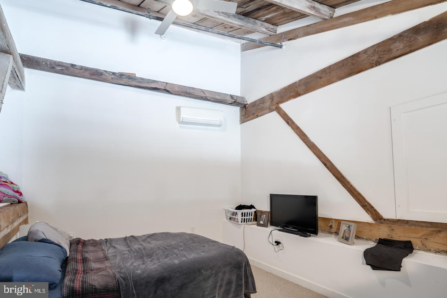 4 LEVERINGTON AVE #UNIT 308