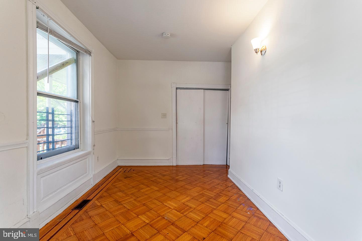 3512 LANCASTER AVE #UNIT 1W