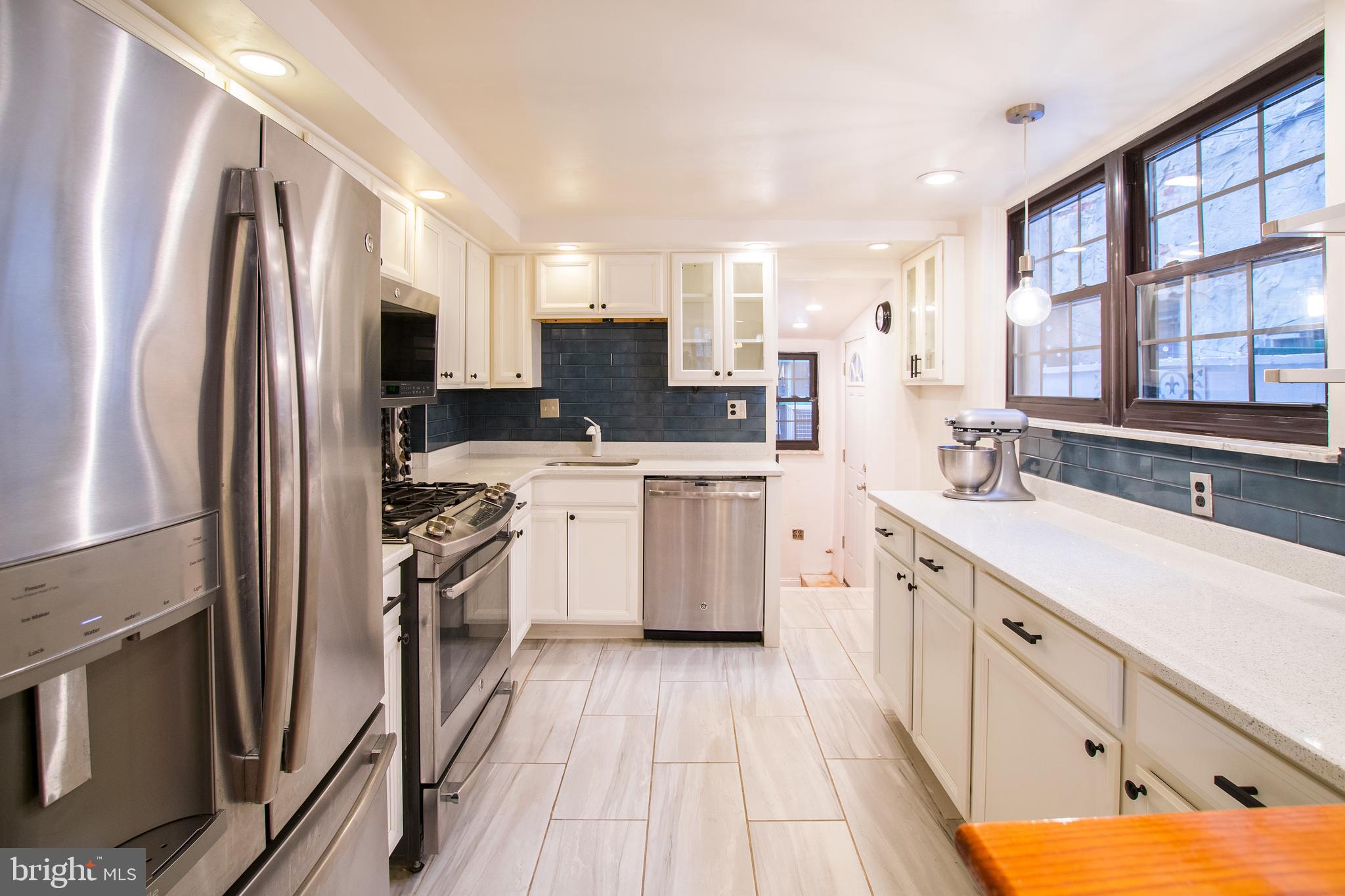 242 FAIRMOUNT AVE
