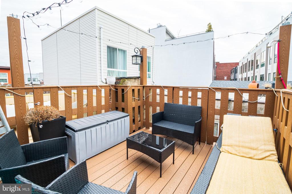 242 FAIRMOUNT AVE