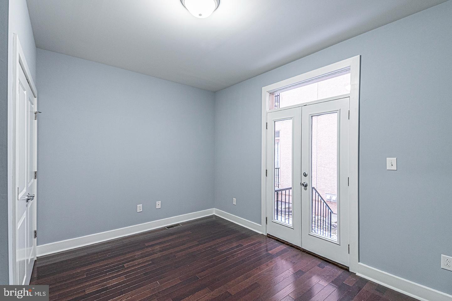 2012 W GIRARD AVE #UNIT 14A