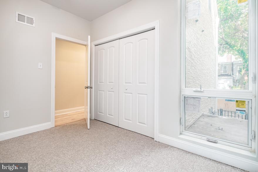 319 N PRESTON ST #1R