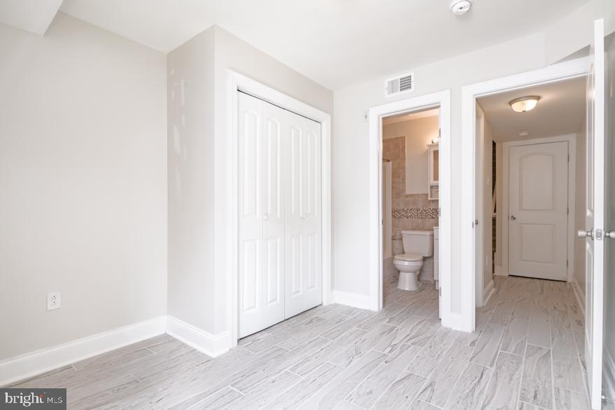 319 N PRESTON ST #1R