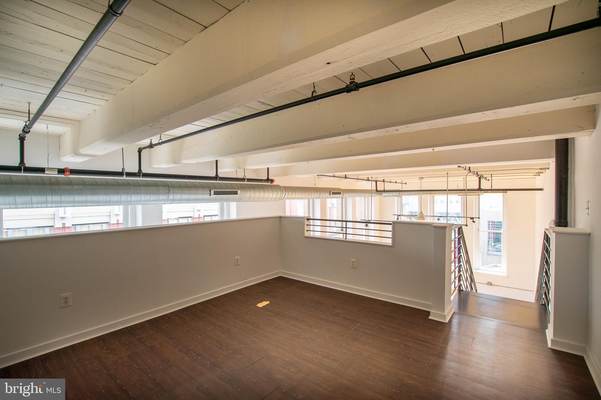 1027 ARCH ST #UNIT 401