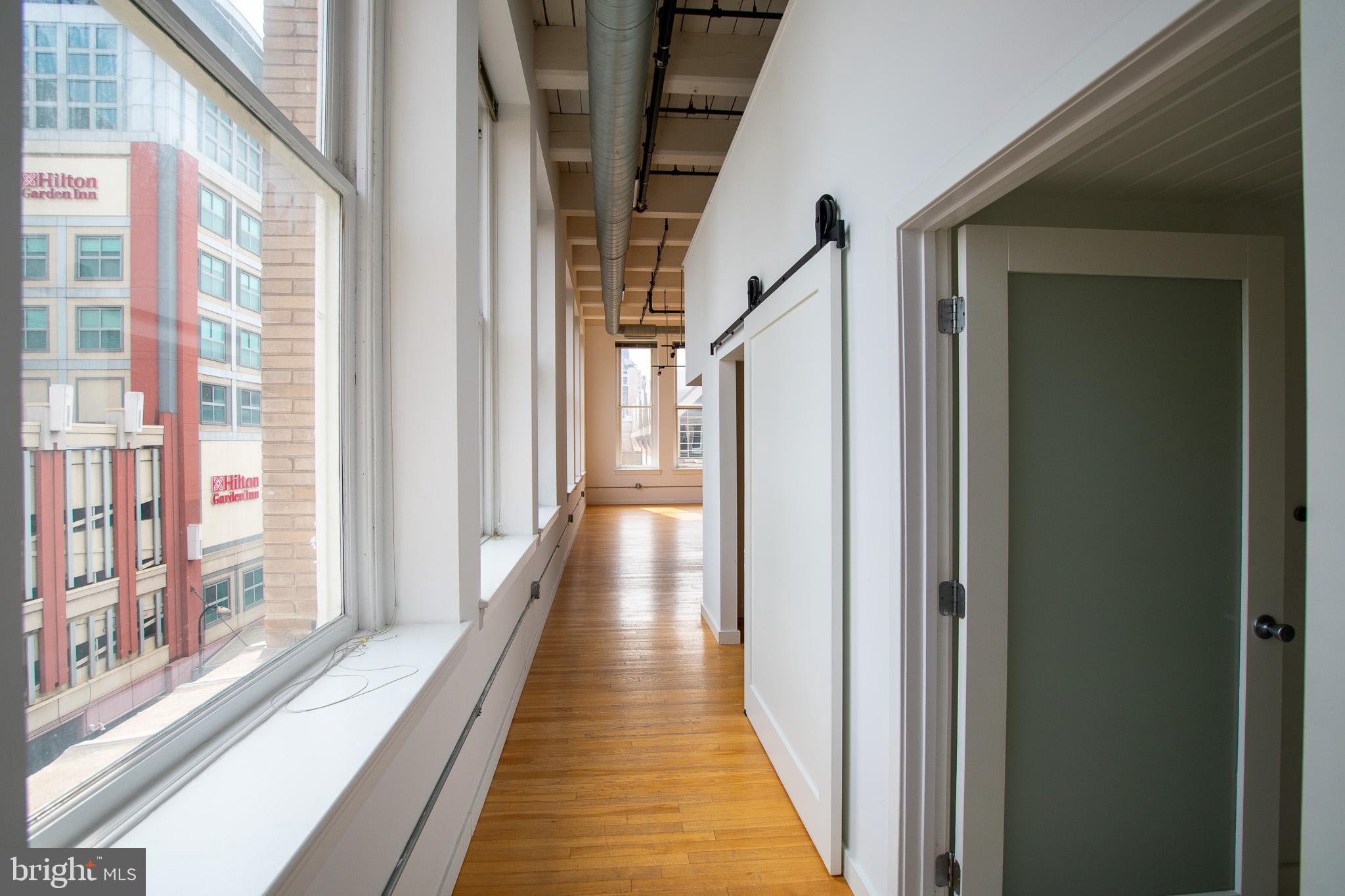 1027 ARCH ST #UNIT 401