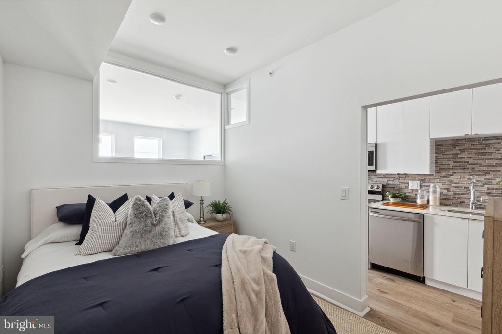 1439 FEDERAL ST #UNIT 306