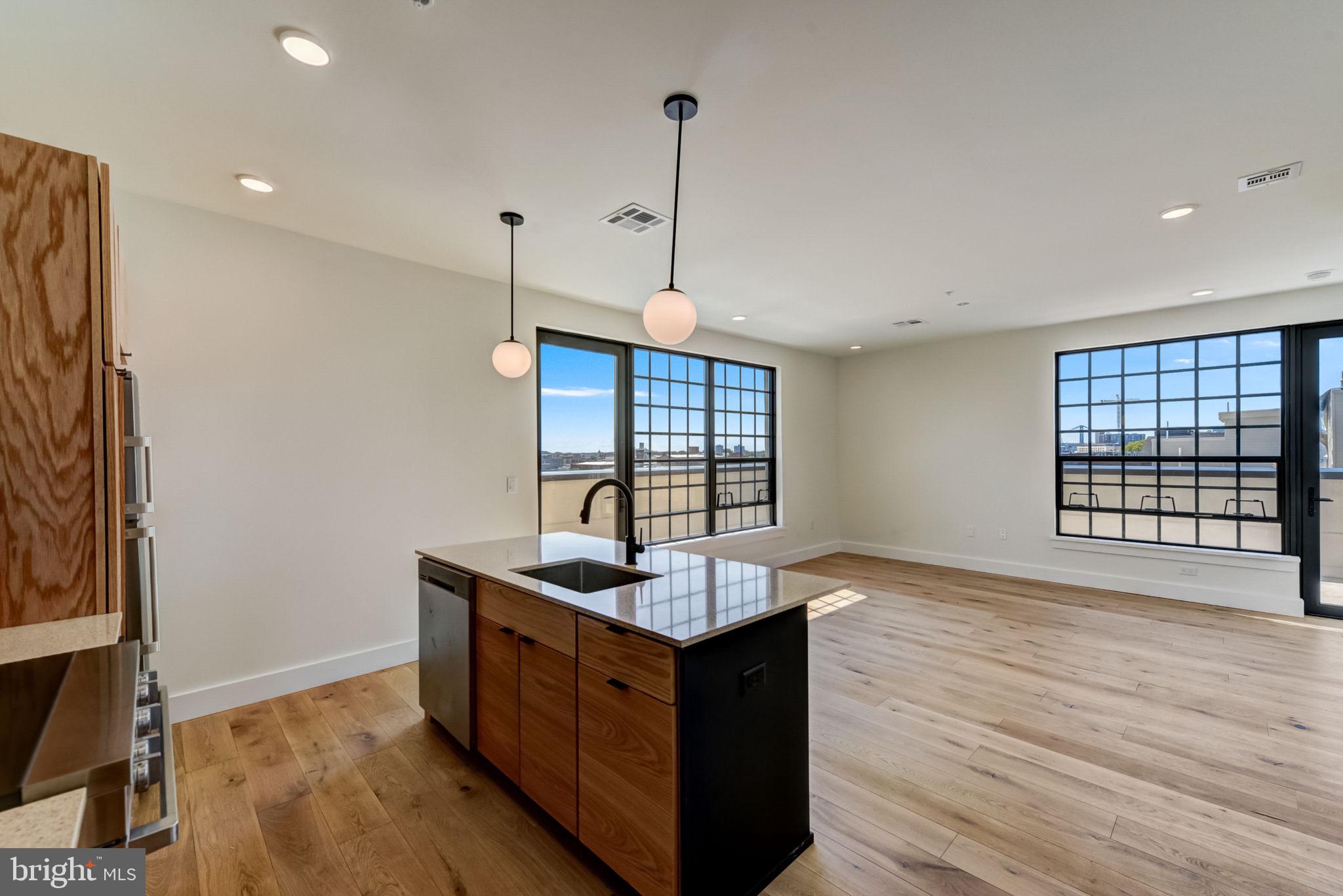 1701-17 N 2ND ST #514