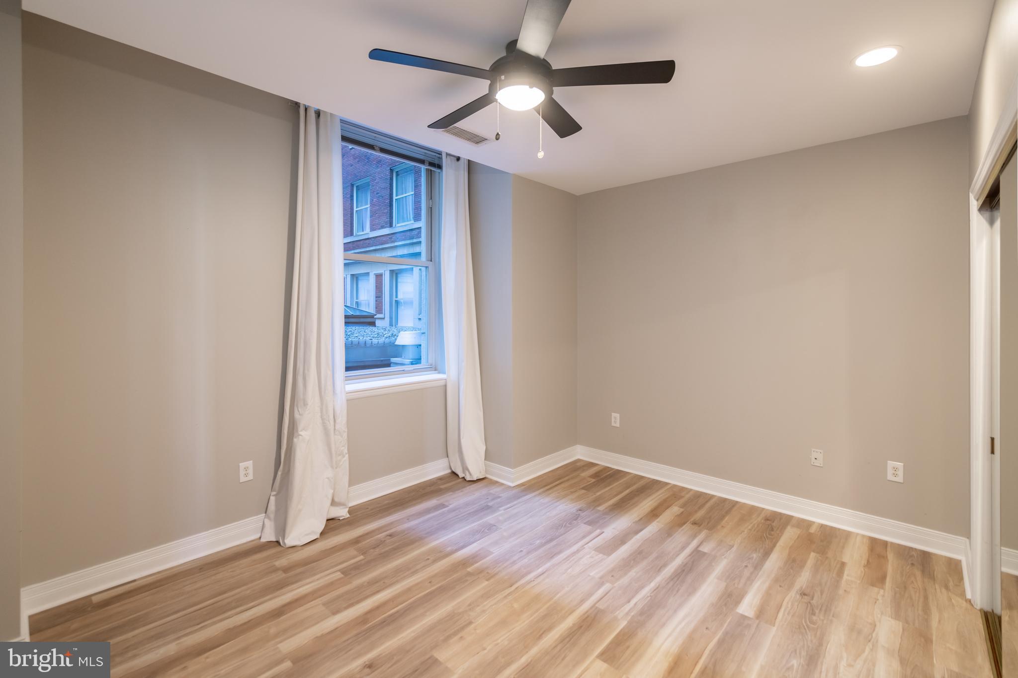 1600-18 ARCH ST #516