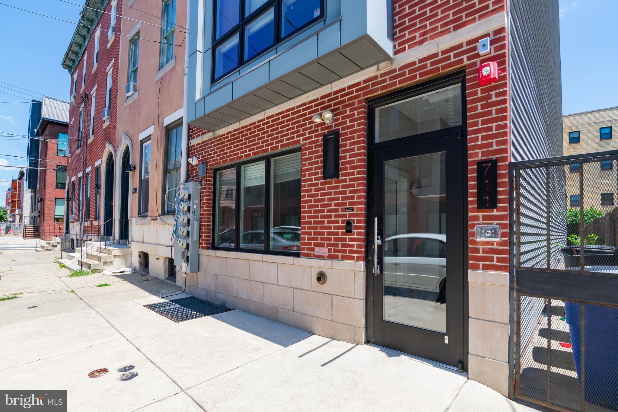 711 N 16TH ST #UNIT 1