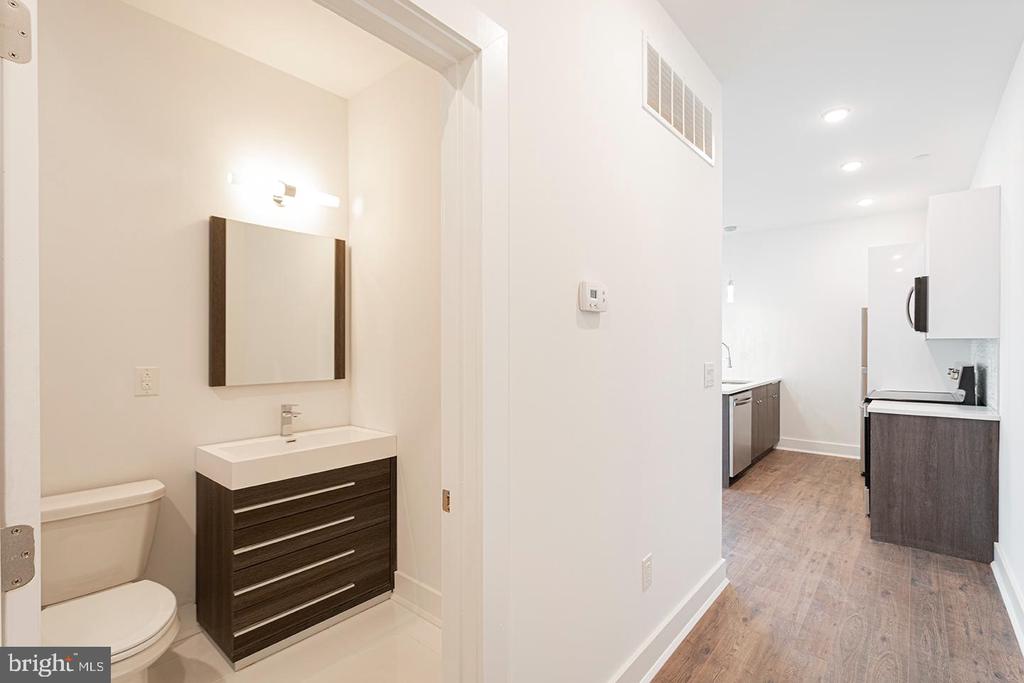 2623 CHRISTIAN ST #UNIT 201