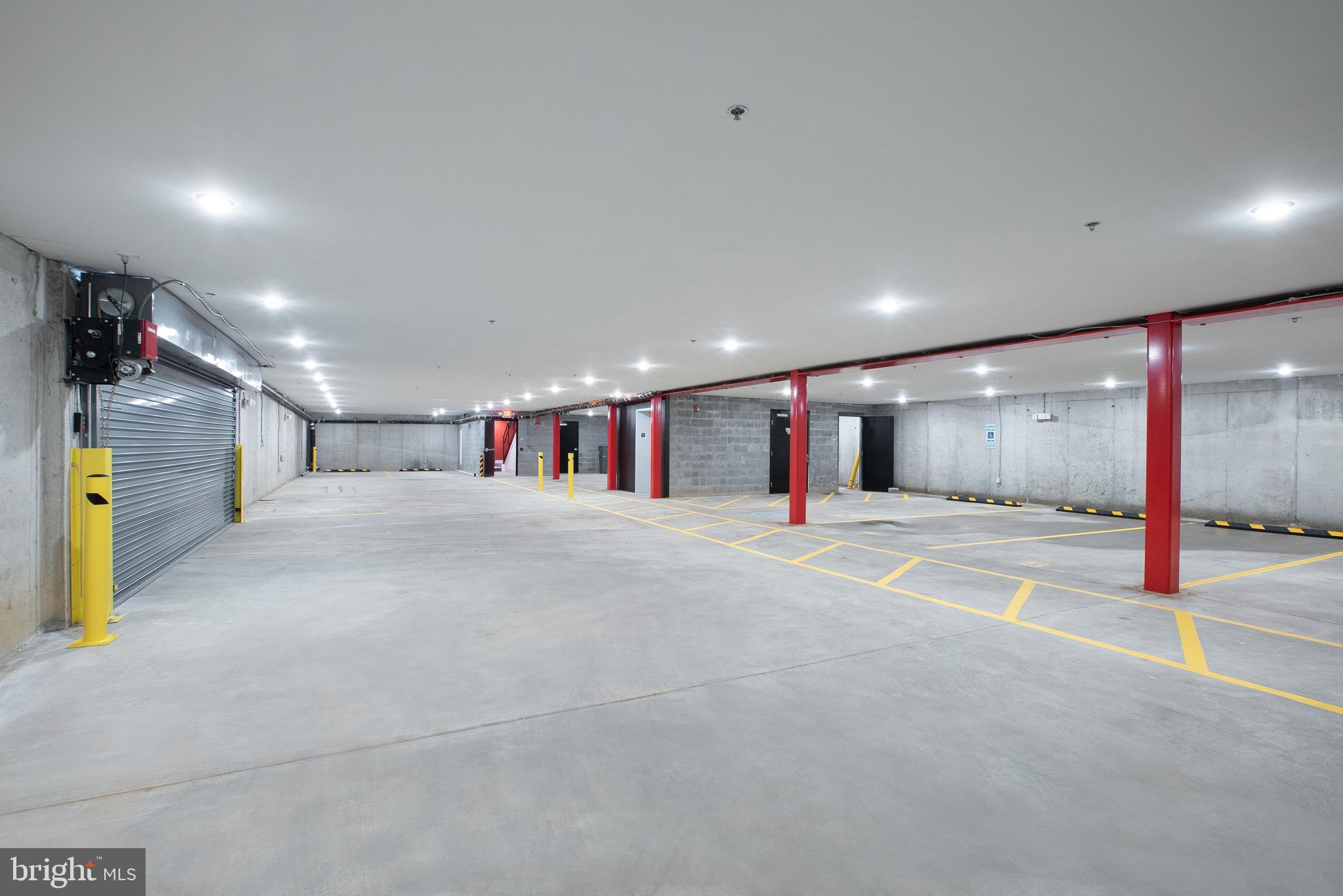 2940 W THOMPSON ST #UNIT 206