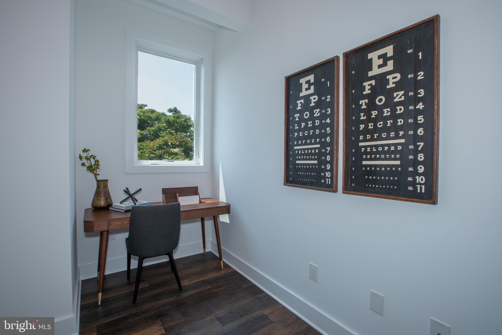 2940 W THOMPSON ST #UNIT 206