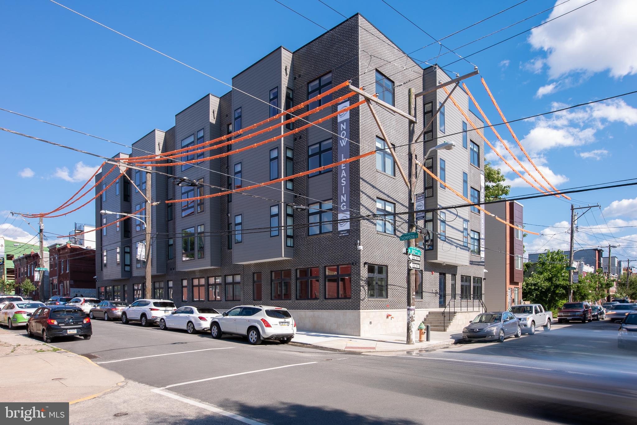 2940 W THOMPSON ST #UNIT 206