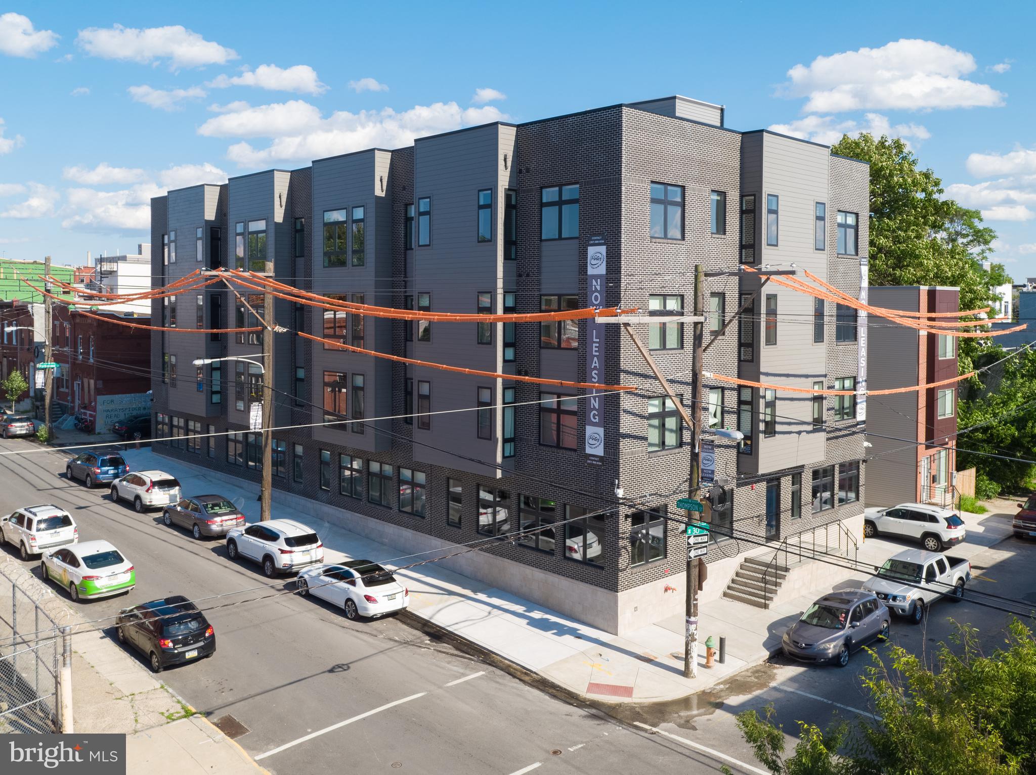 2940 W THOMPSON ST #UNIT 206