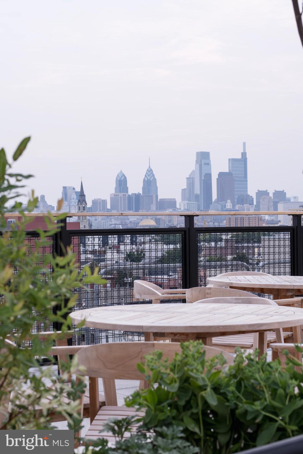 1701-17 N 2ND ST #516