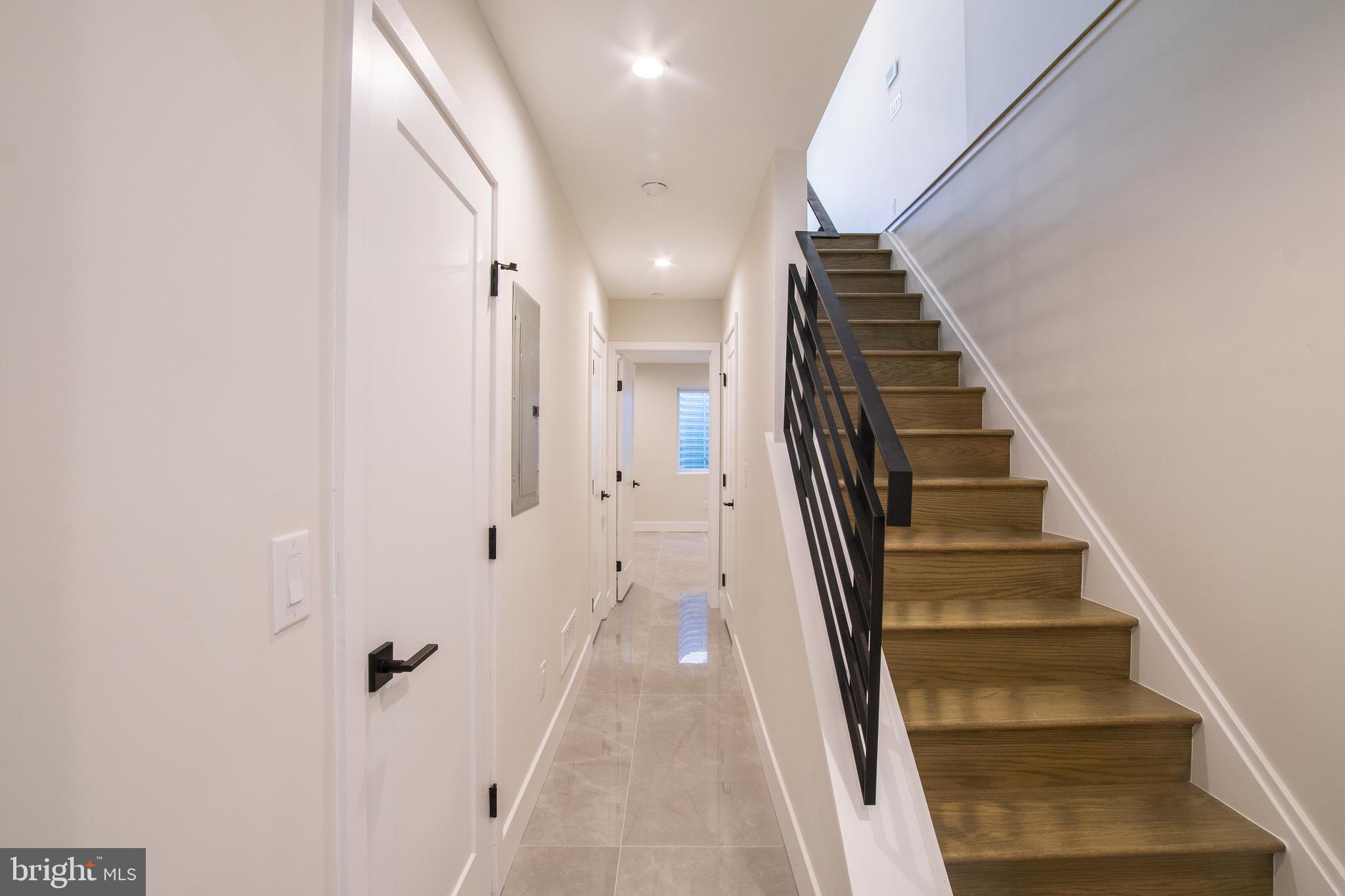 2147 N FRANKLIN ST #UNIT A