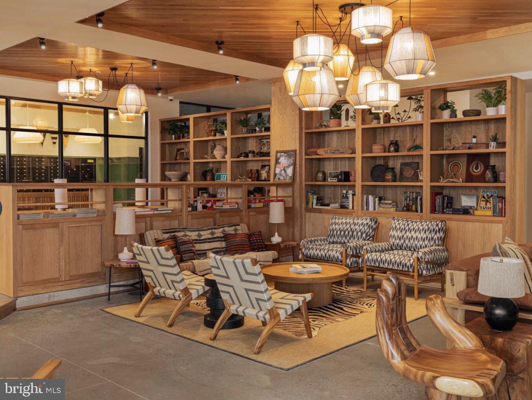 1701-17 N 2ND ST #604