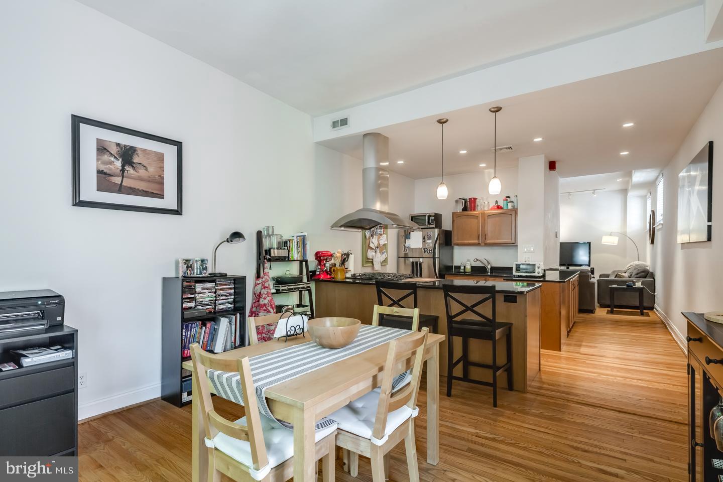 1725 PINE ST #UNIT 2R