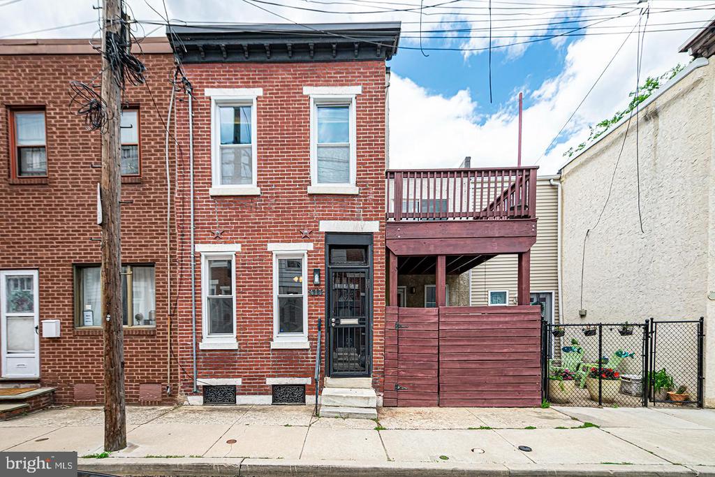 417 E FLORA ST