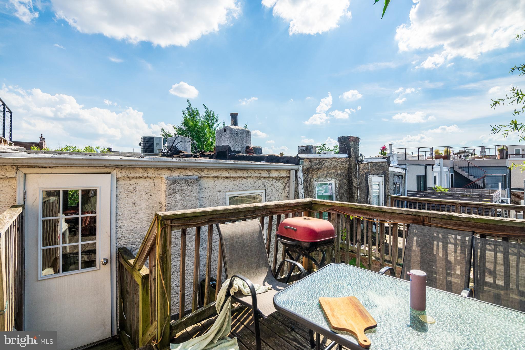 1713 CHRISTIAN ST #UNIT 2