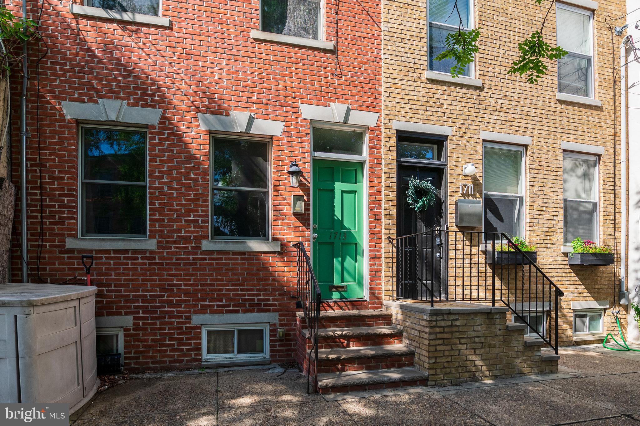 1713 CHRISTIAN ST #UNIT 2