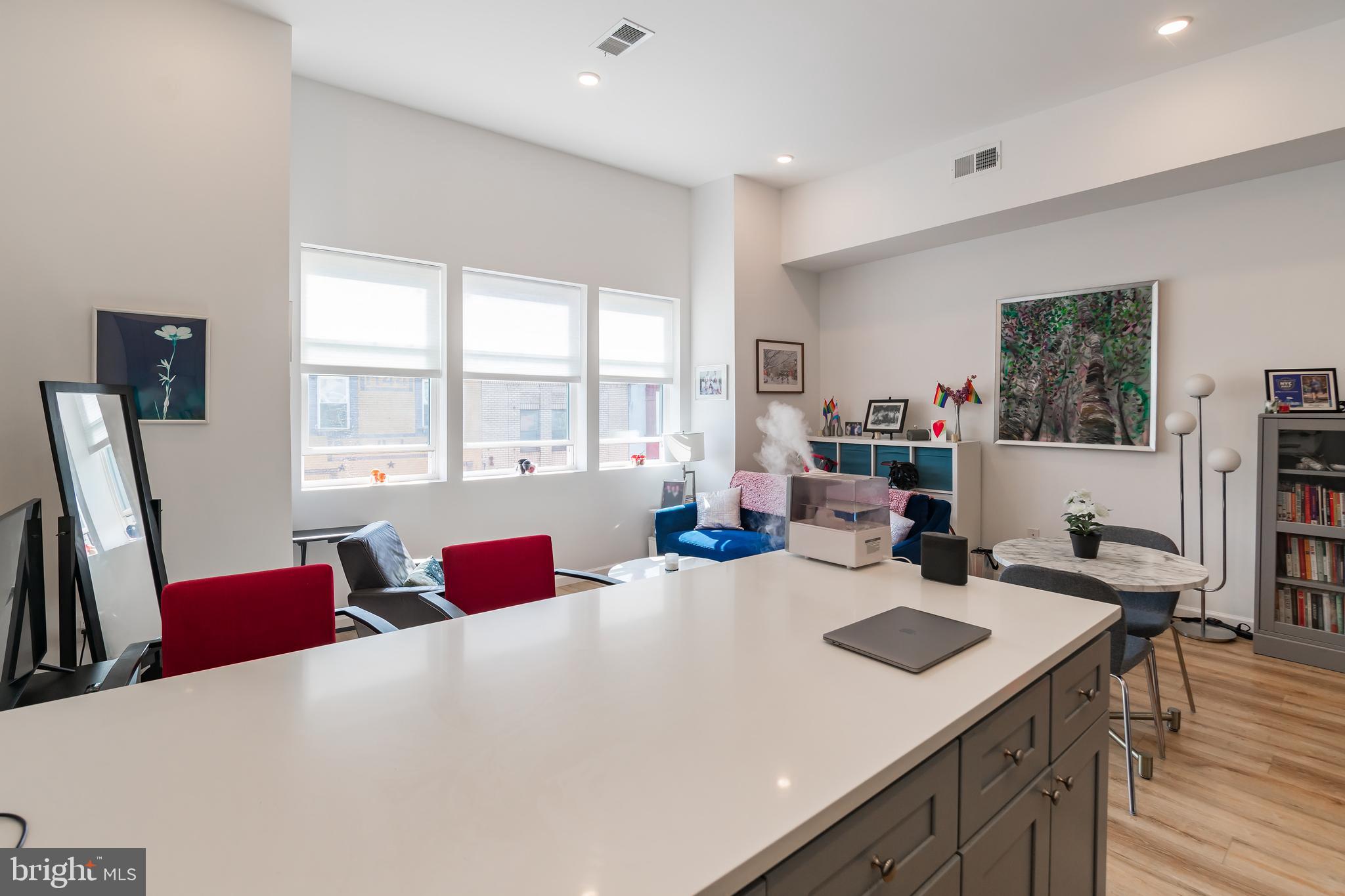 742 S 4TH ST #UNIT 3R