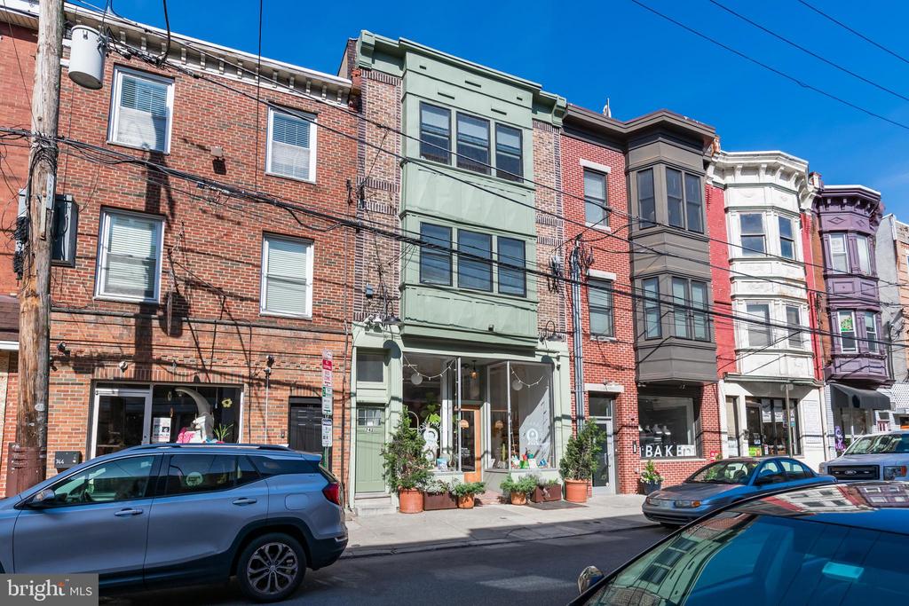 742 S 4TH ST #UNIT 3R