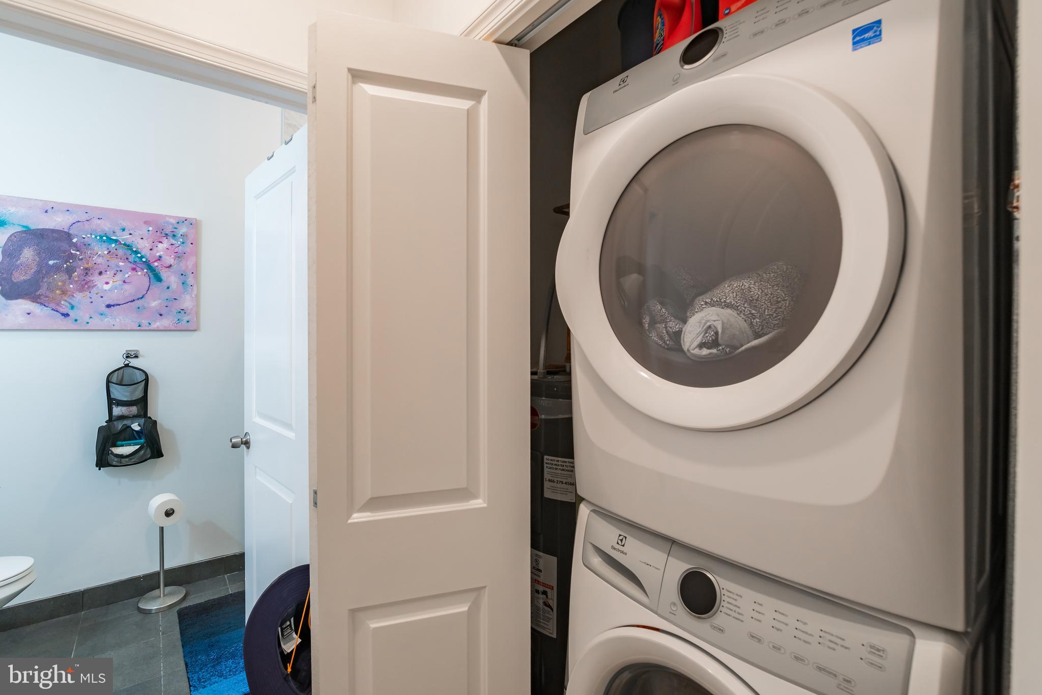 742 S 4TH ST #UNIT 3R